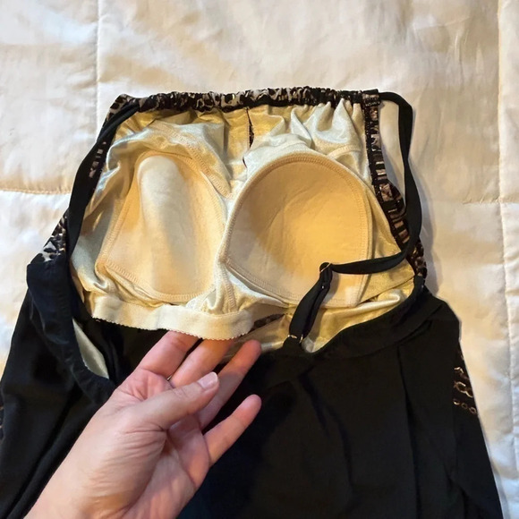 Miraclesuit Lionessa Kiara Tankini top size 10 - Picture 6 of 10